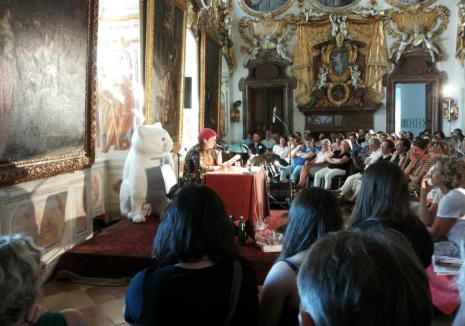 Lesung von Stefanie Sargnagel am 26.8.2016 im Bernardisaal von Stift Schlierbach (Oberösterreich)